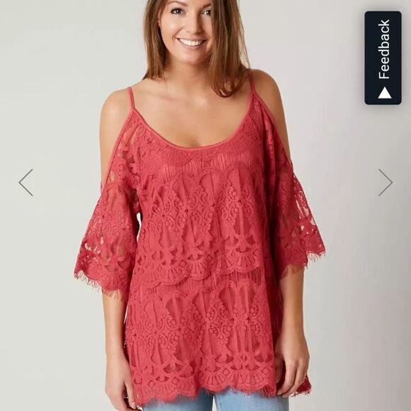 WOMENS Ivory Love Lace Cold Shoulder Size Large 3/4 Sleeve Color Holly Berry - Picture 8 of 9